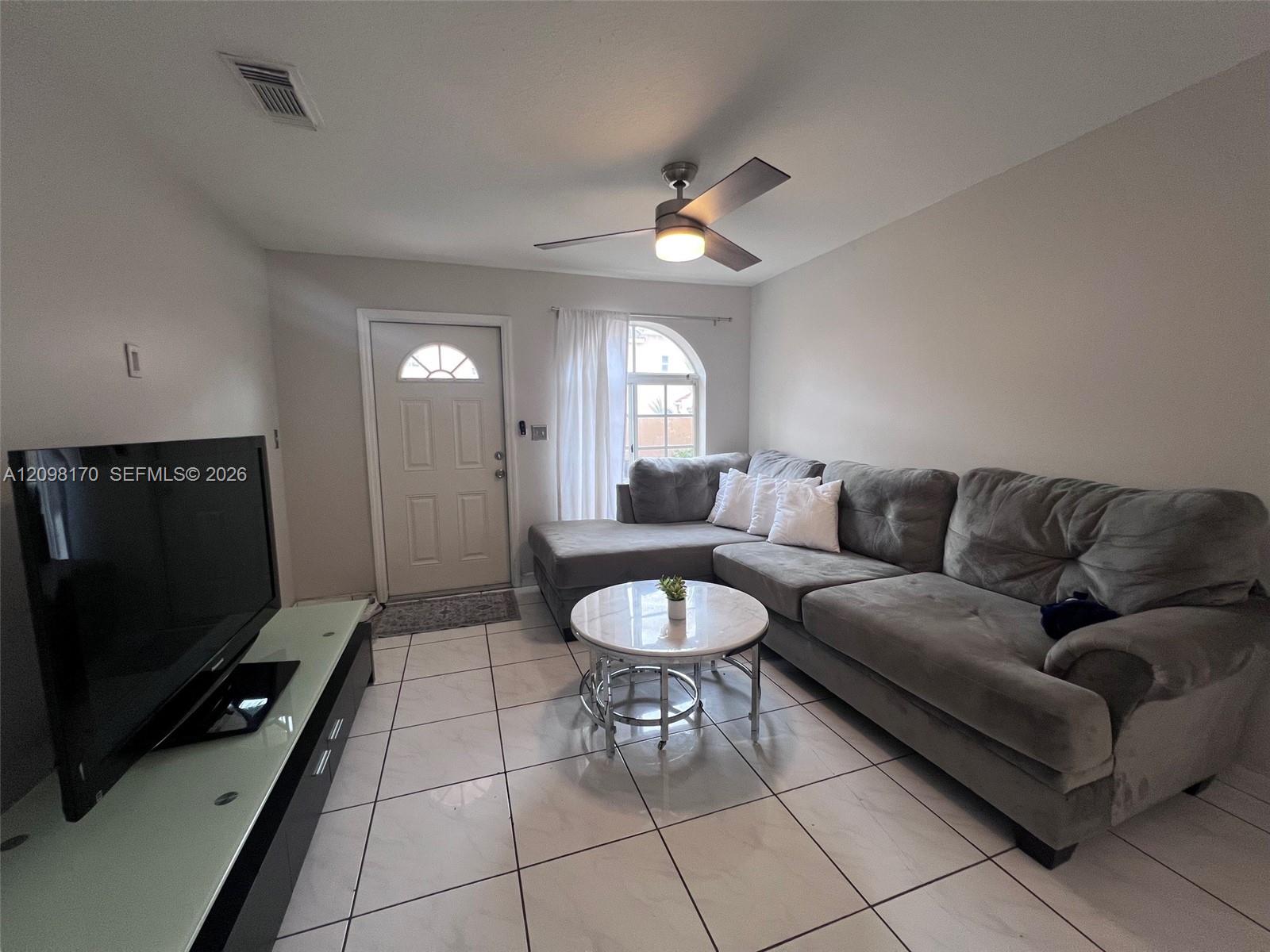 A12098170 Property Photo 5
