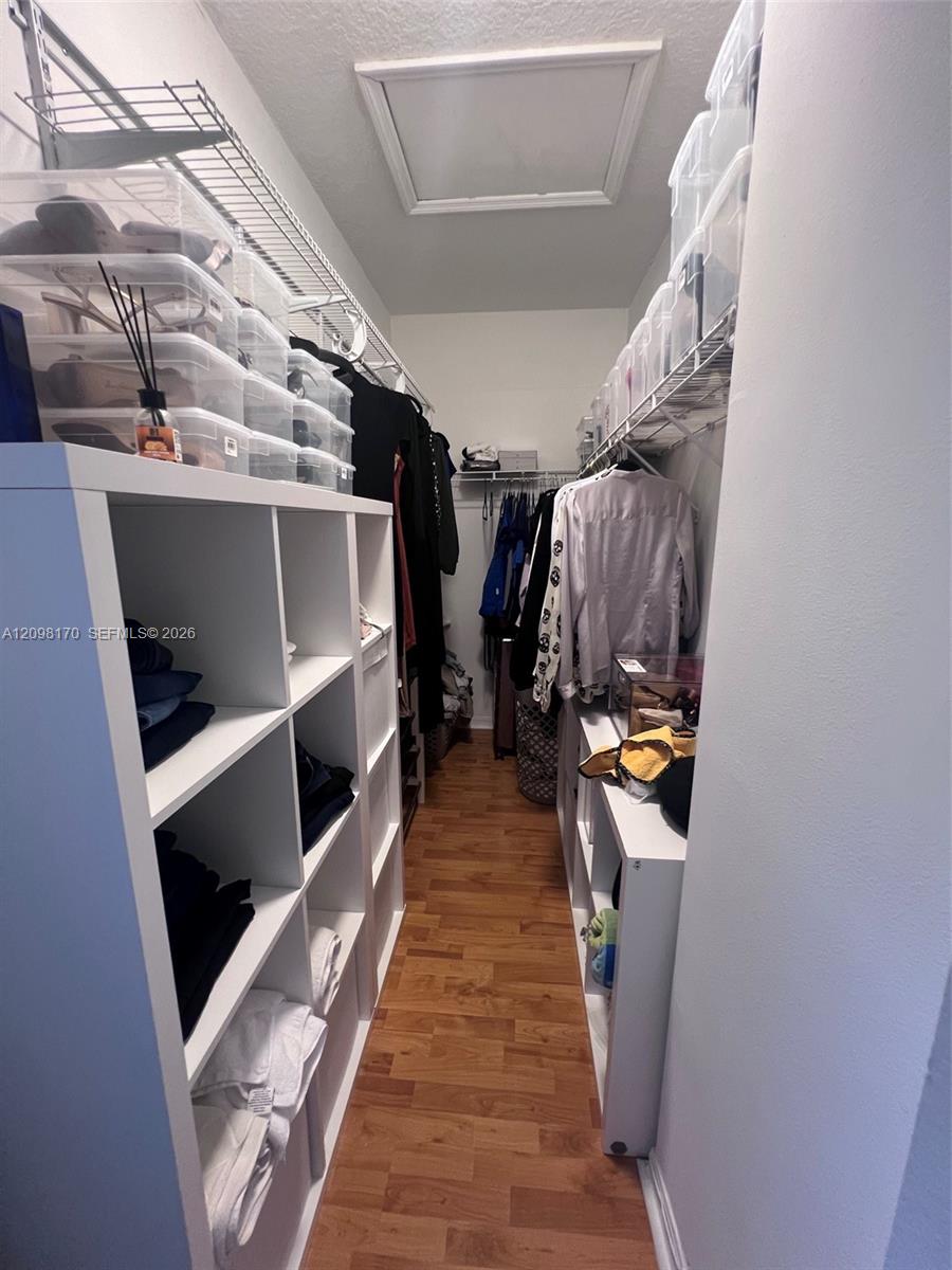 A12098170 Property Photo 17