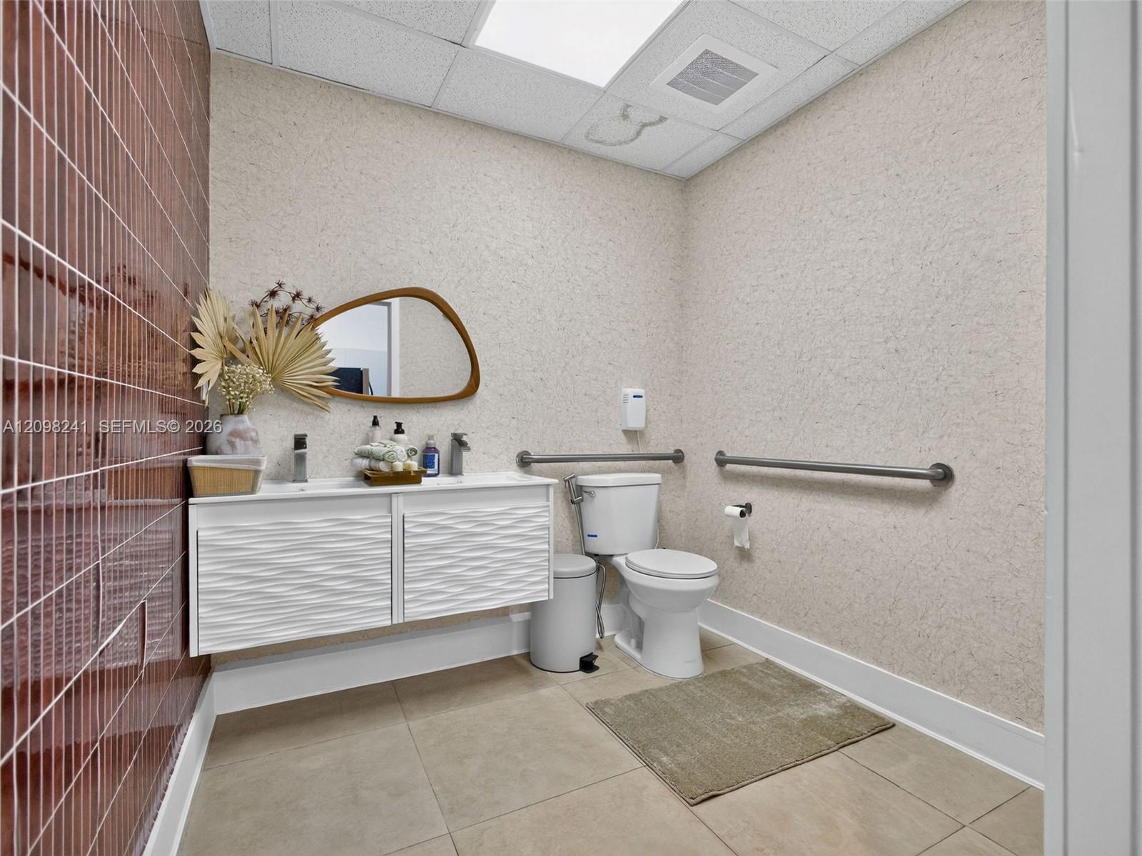 Coral Way Property Photo 25