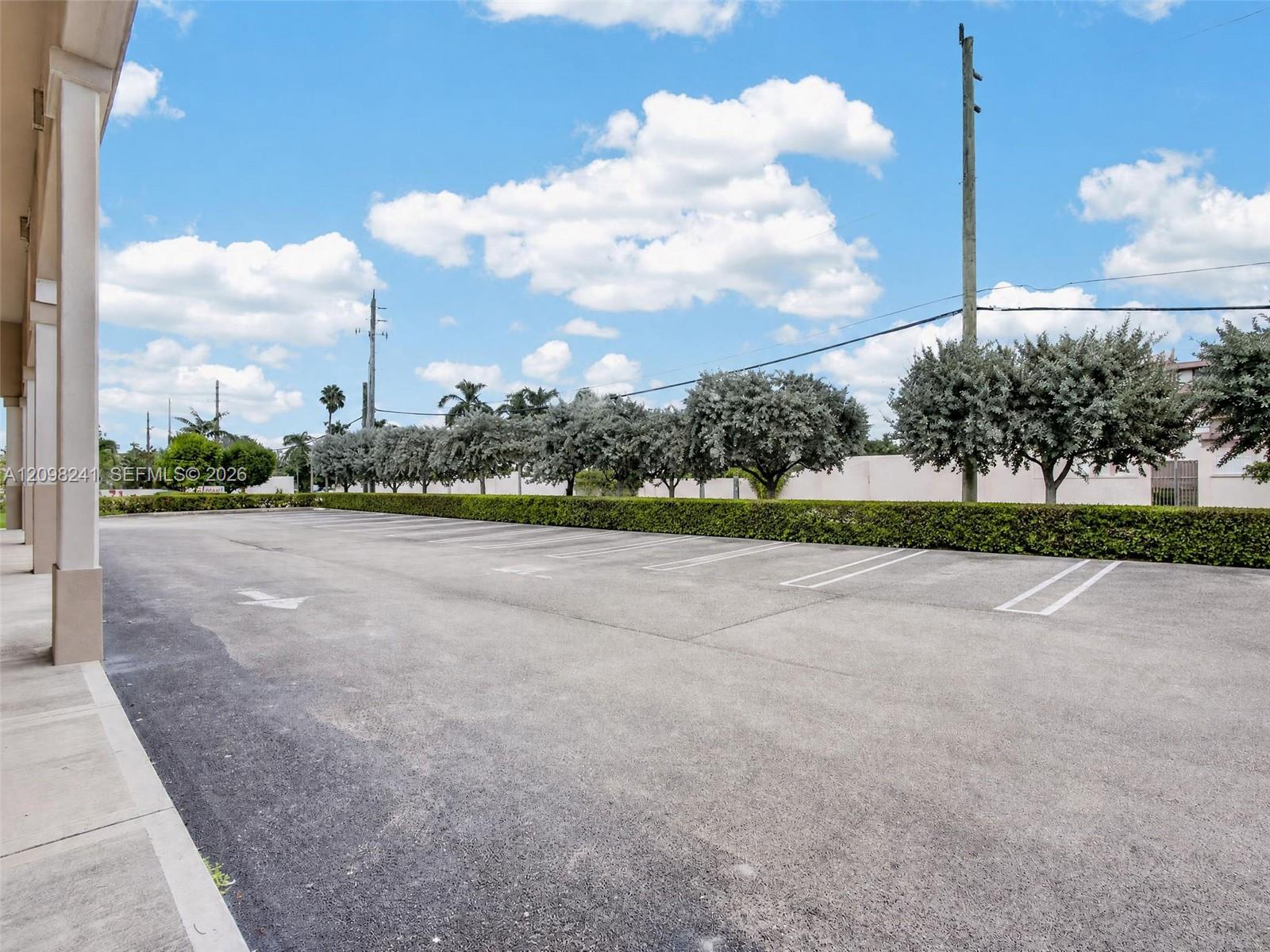 Coral Way Property Photo 36