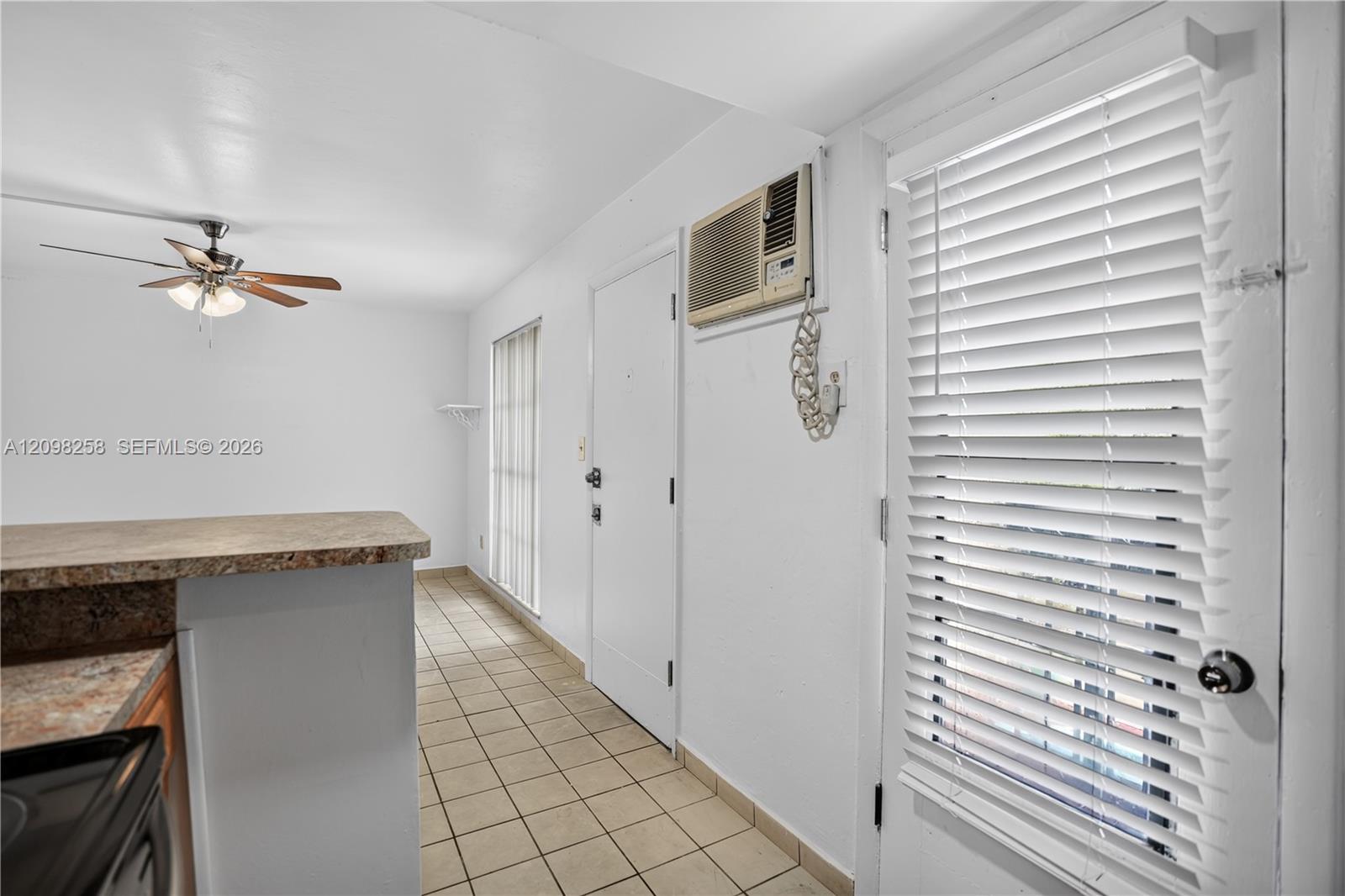 1600 S Le Jeune Road 7 Property Photo 10