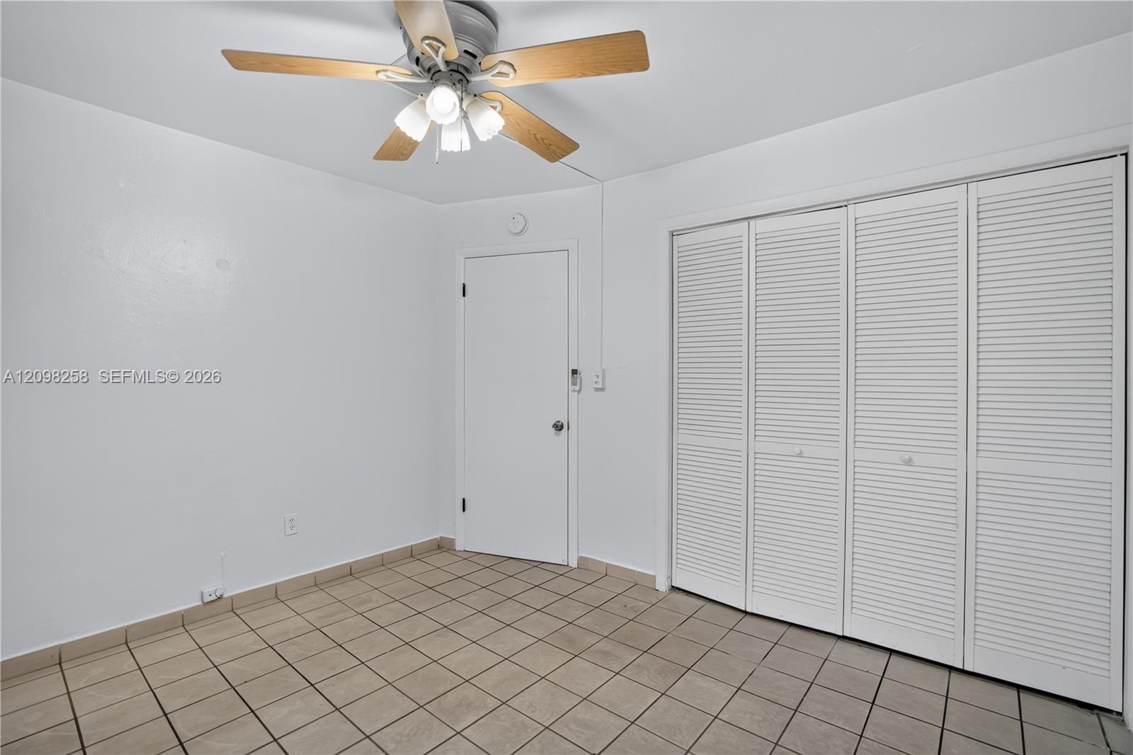 1600 S Le Jeune Road 7 Property Photo 12