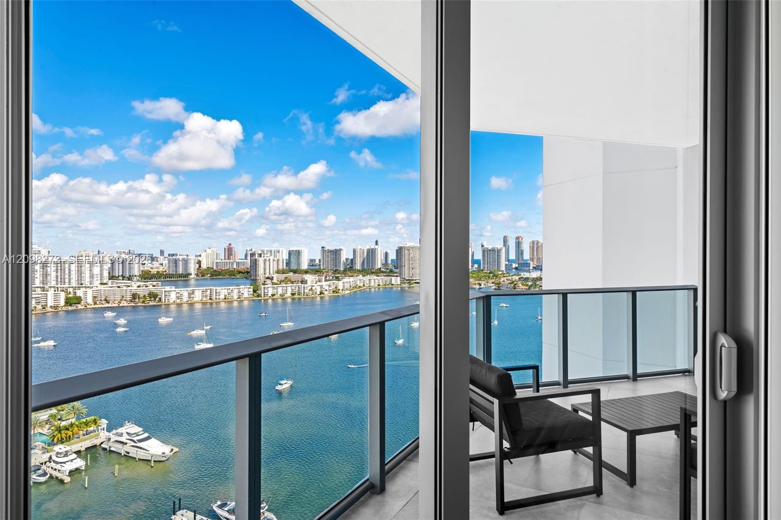 17111 Biscayne Boulevard 2103 Property Photo 1