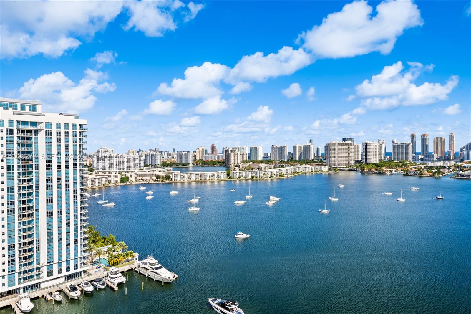 17111 Biscayne Boulevard 2103 Property Photo 2