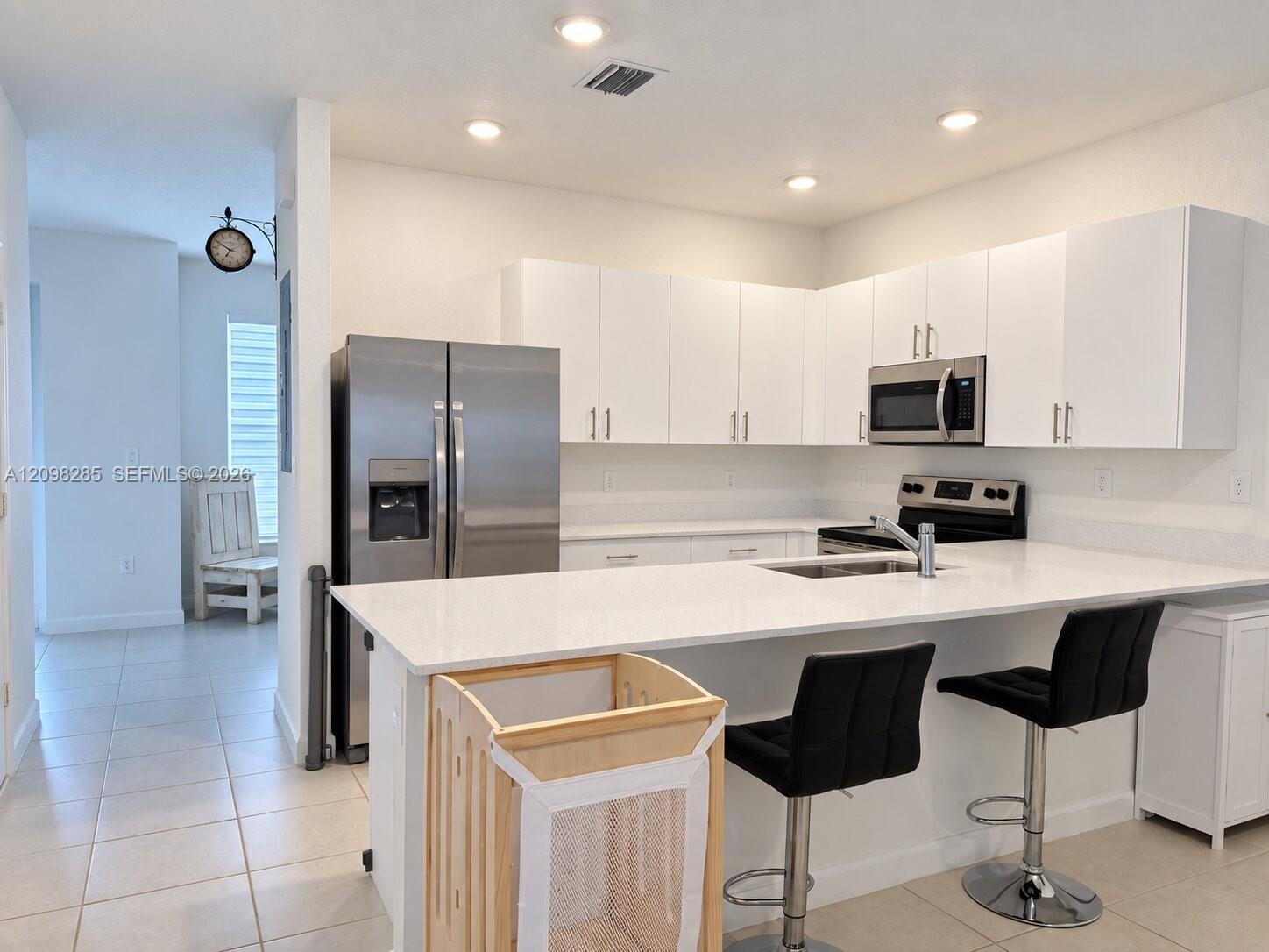 A12098285 Property Photo 2