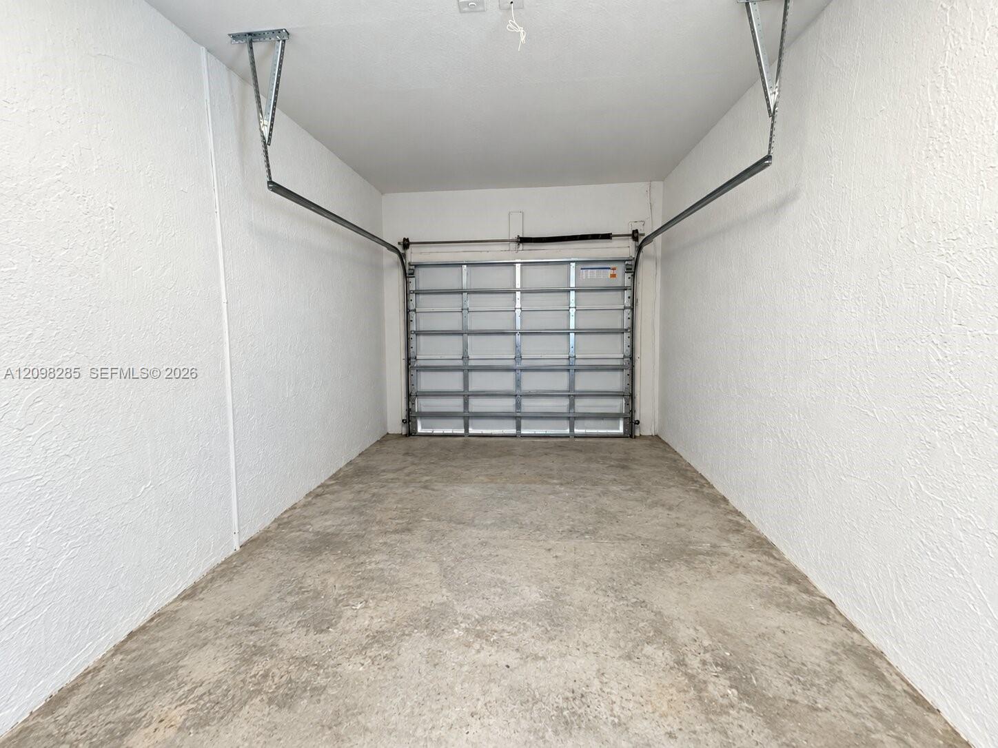 A12098285 Property Photo 14
