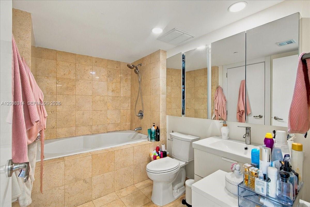 1830 S Ocean Drive 3607 Property Photo 20