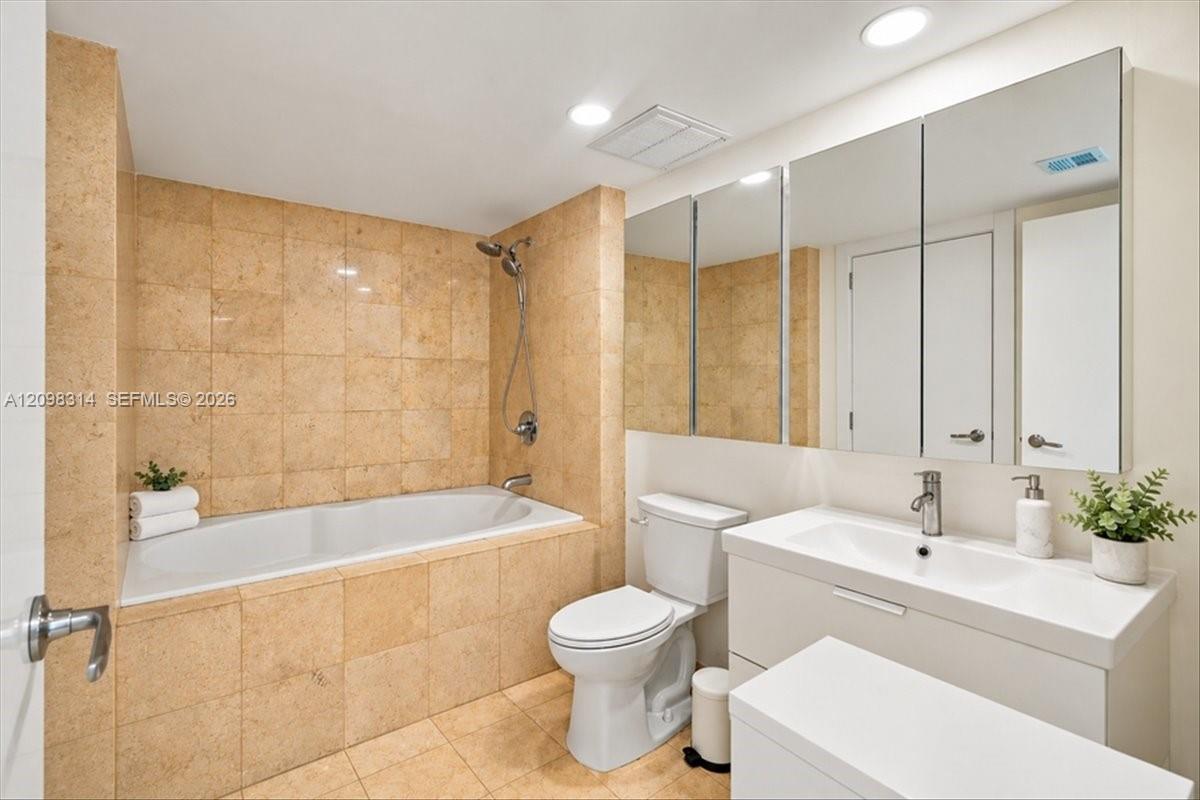 1830 S Ocean Drive 3607 Property Photo 21