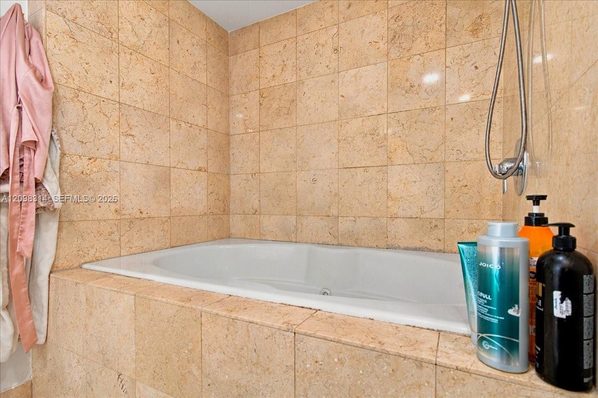 1830 S Ocean Drive 3607 Property Photo 22
