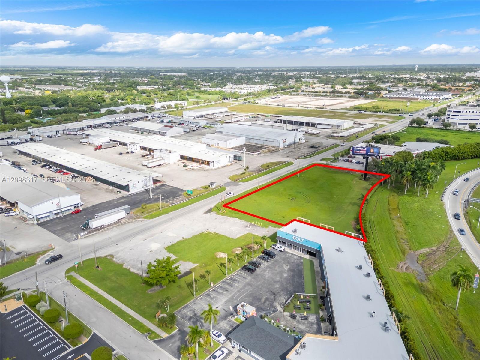 Krome Property Photo 6
