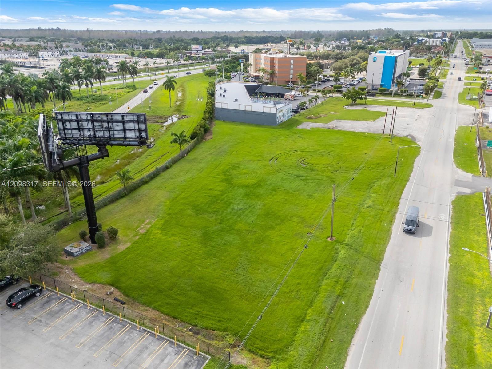 Krome Property Photo 9