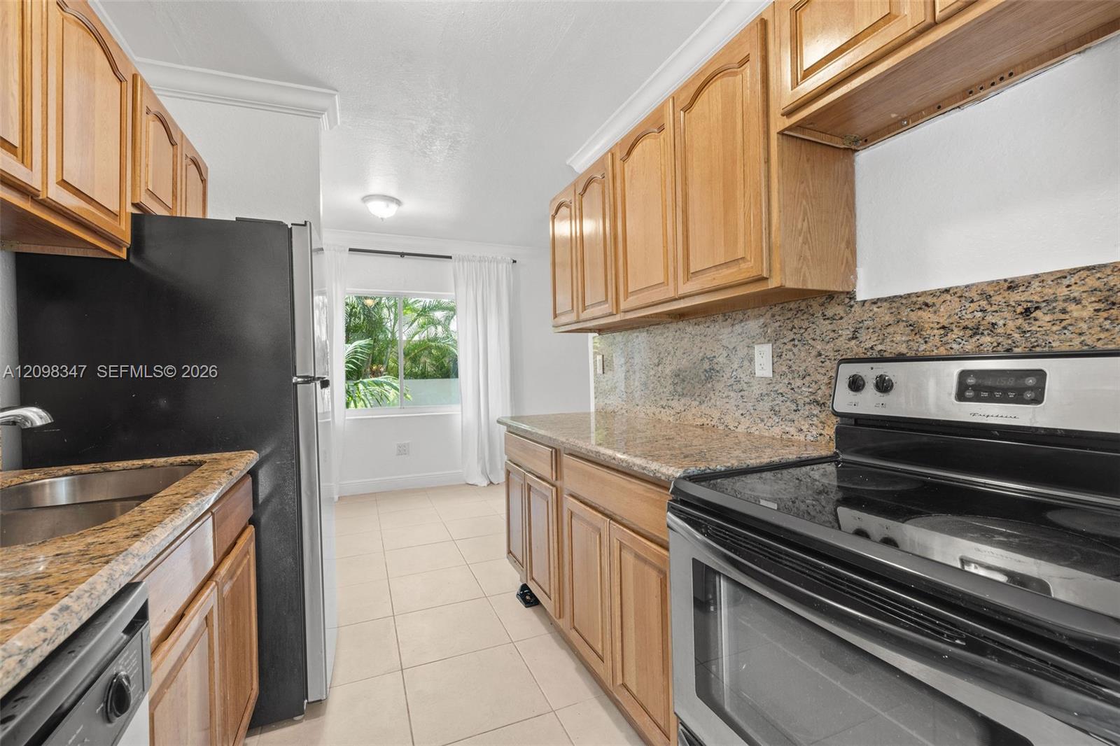 95 Edgewater Drive 102 Property Photo 3