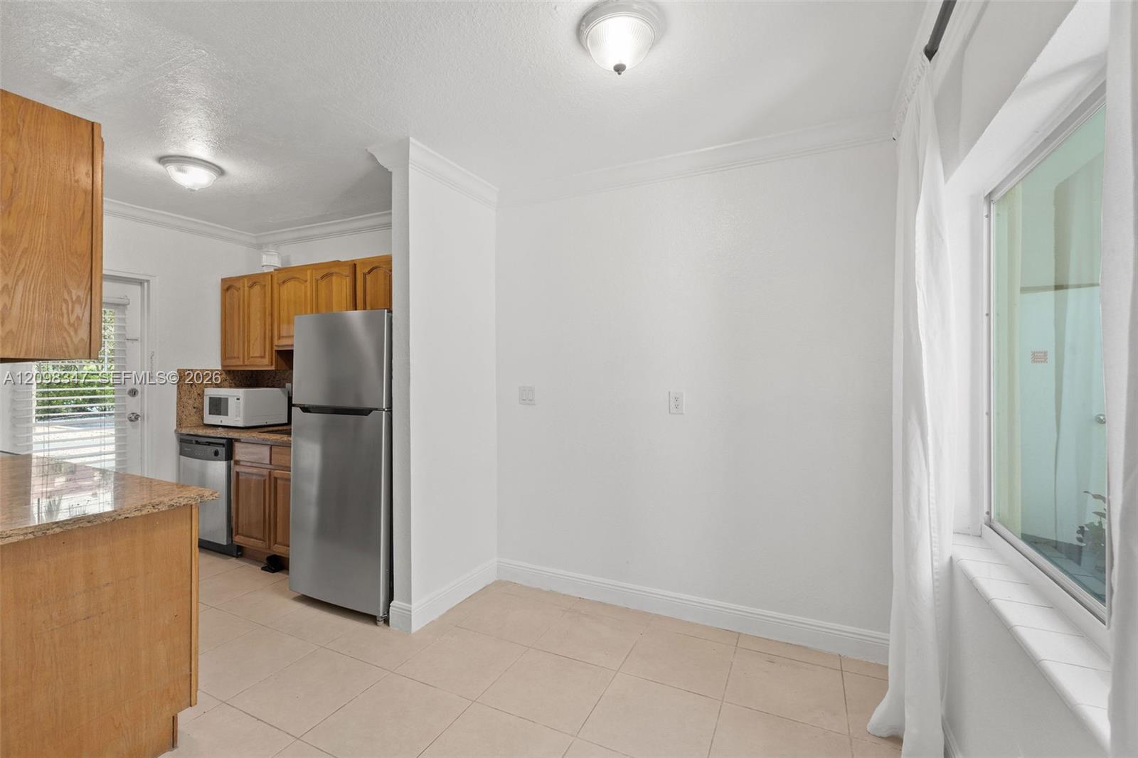 95 Edgewater Drive 102 Property Photo 5