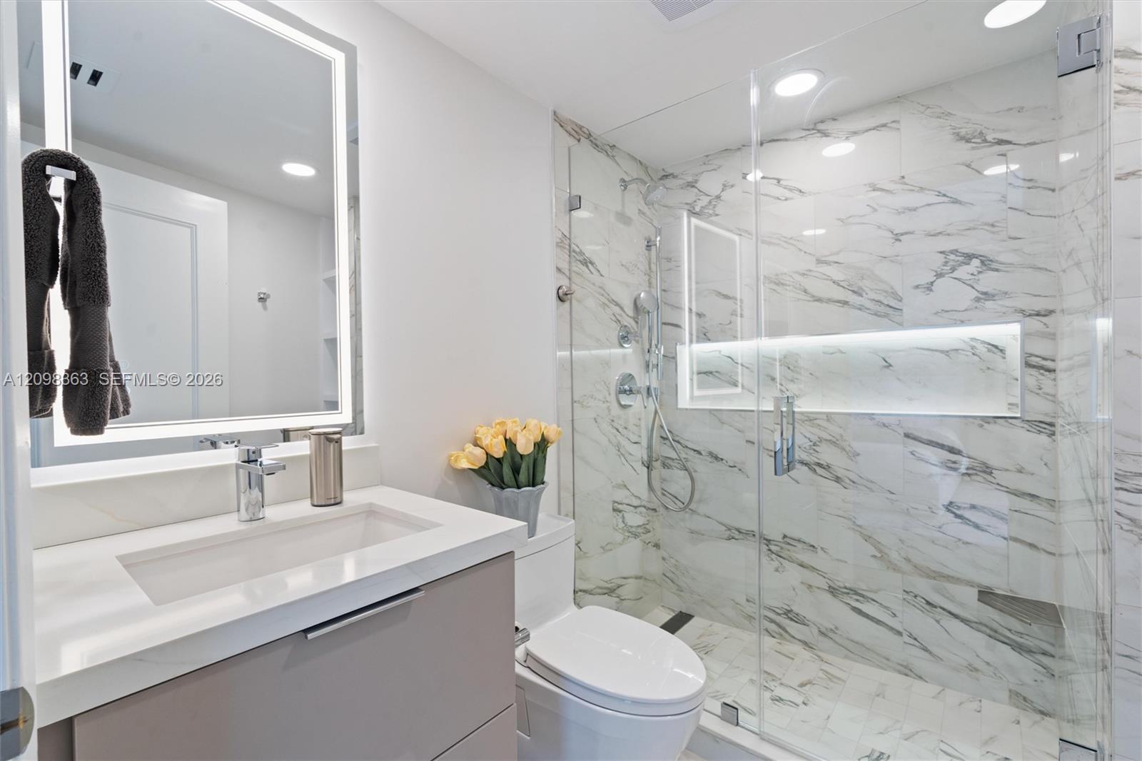 333 Las Olas Way 3802 Property Photo 27