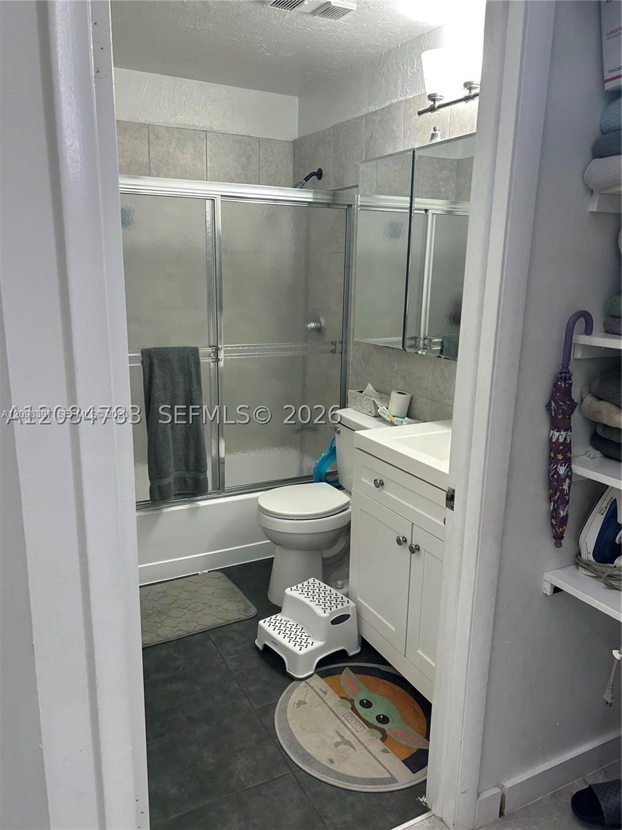 5587 Park Road Property Photo 12