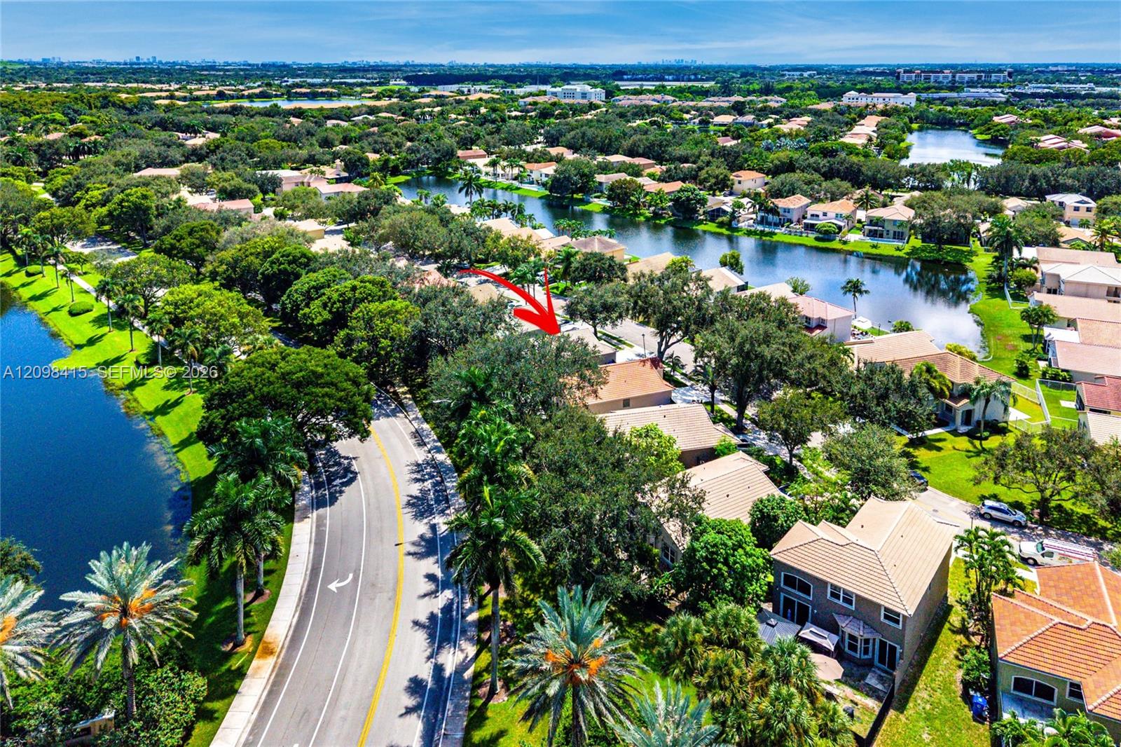 A12098415 Property Photo 17