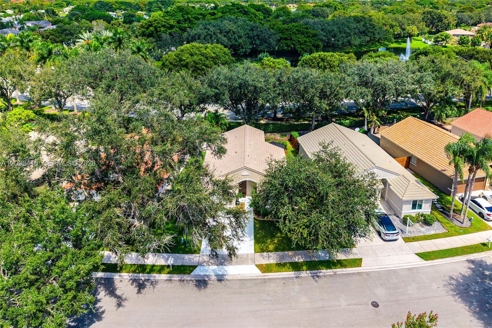 A12098415 Property Photo 21