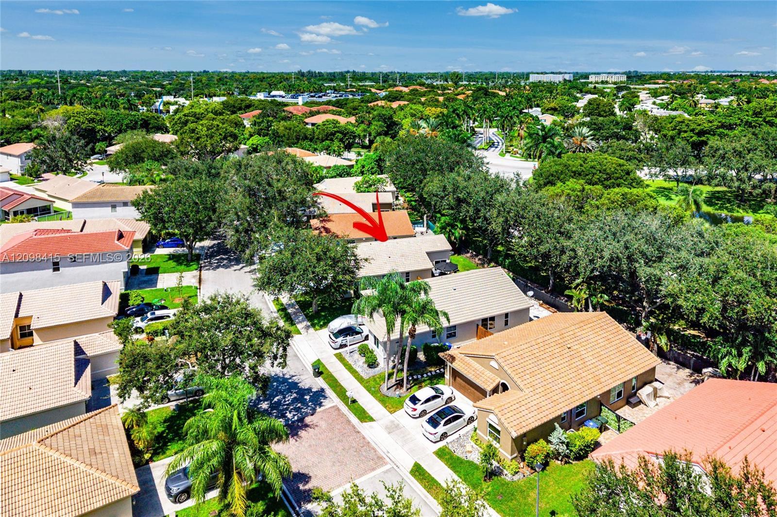 A12098415 Property Photo 31
