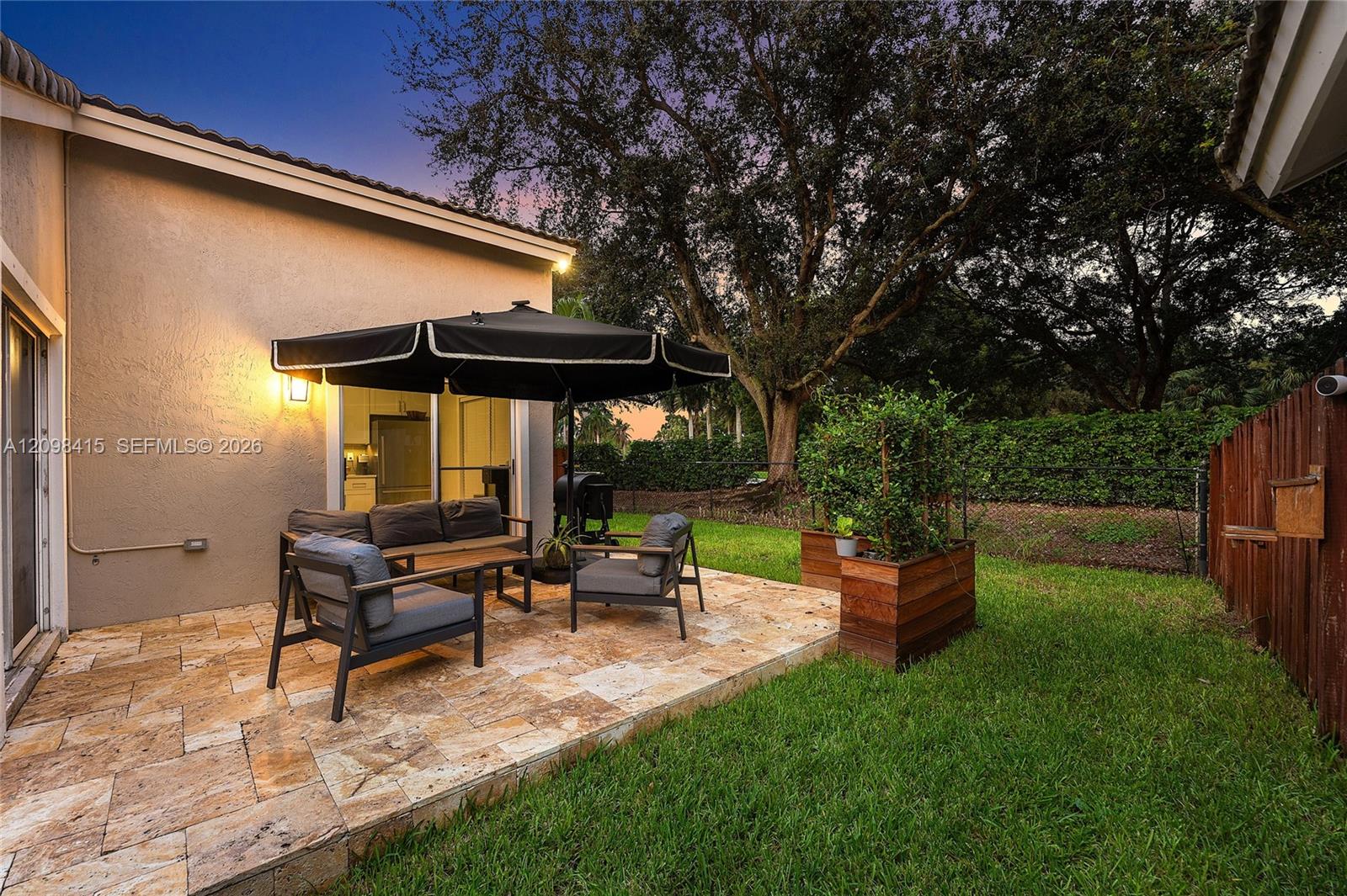 A12098415 Property Photo 36