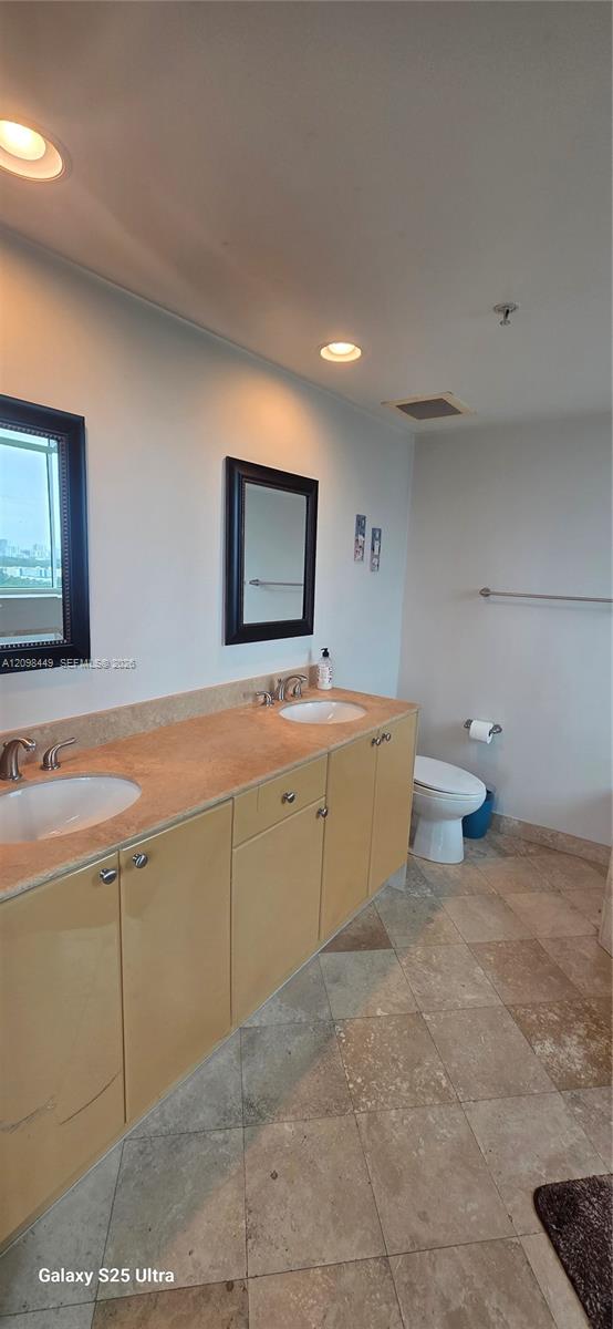 1755 E Hallandale Beach Boulevard 1803e Property Photo 28