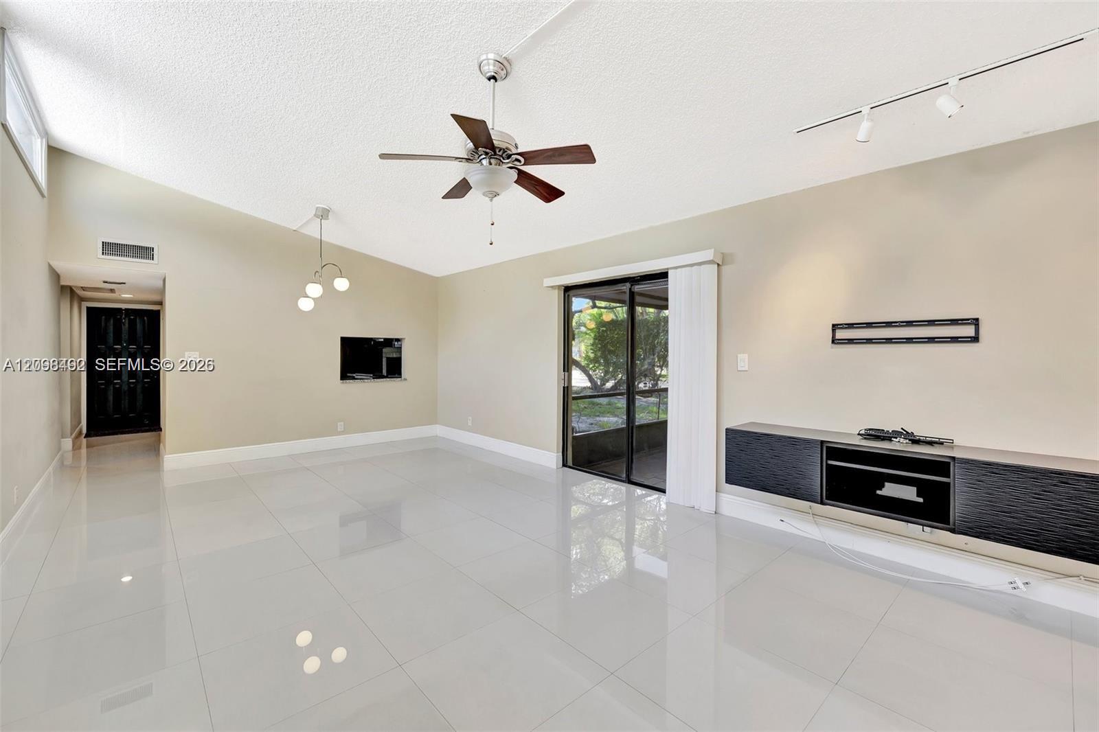 5701 Swordfish Circle Property Photo 1