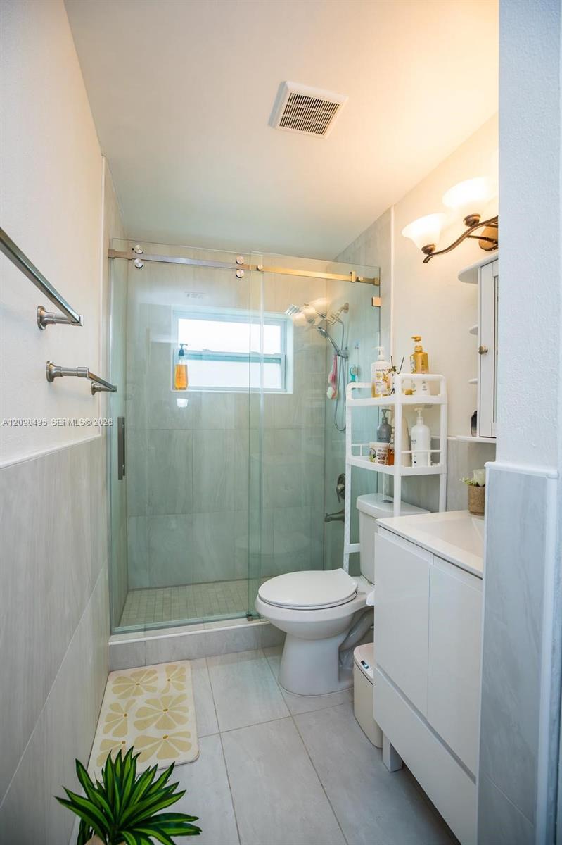 3346 Nw 203rd Street Property Photo 15