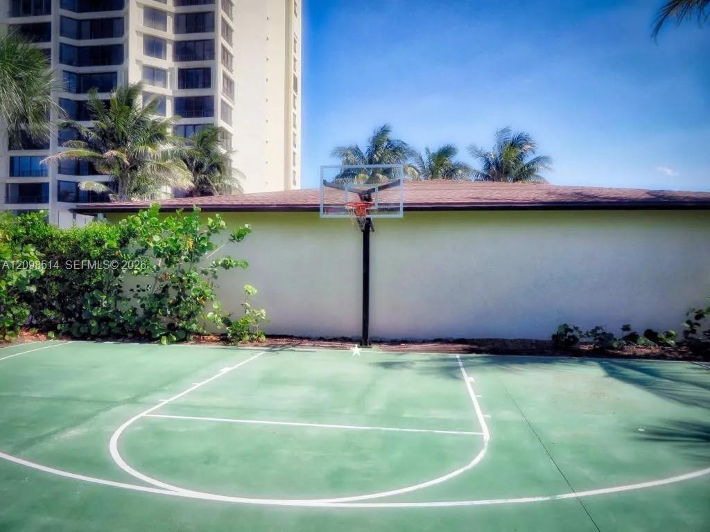 2400 S Ocean Drive 2212 Property Photo 9