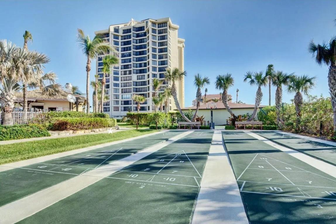 2400 S Ocean Drive 2212 Property Photo 17