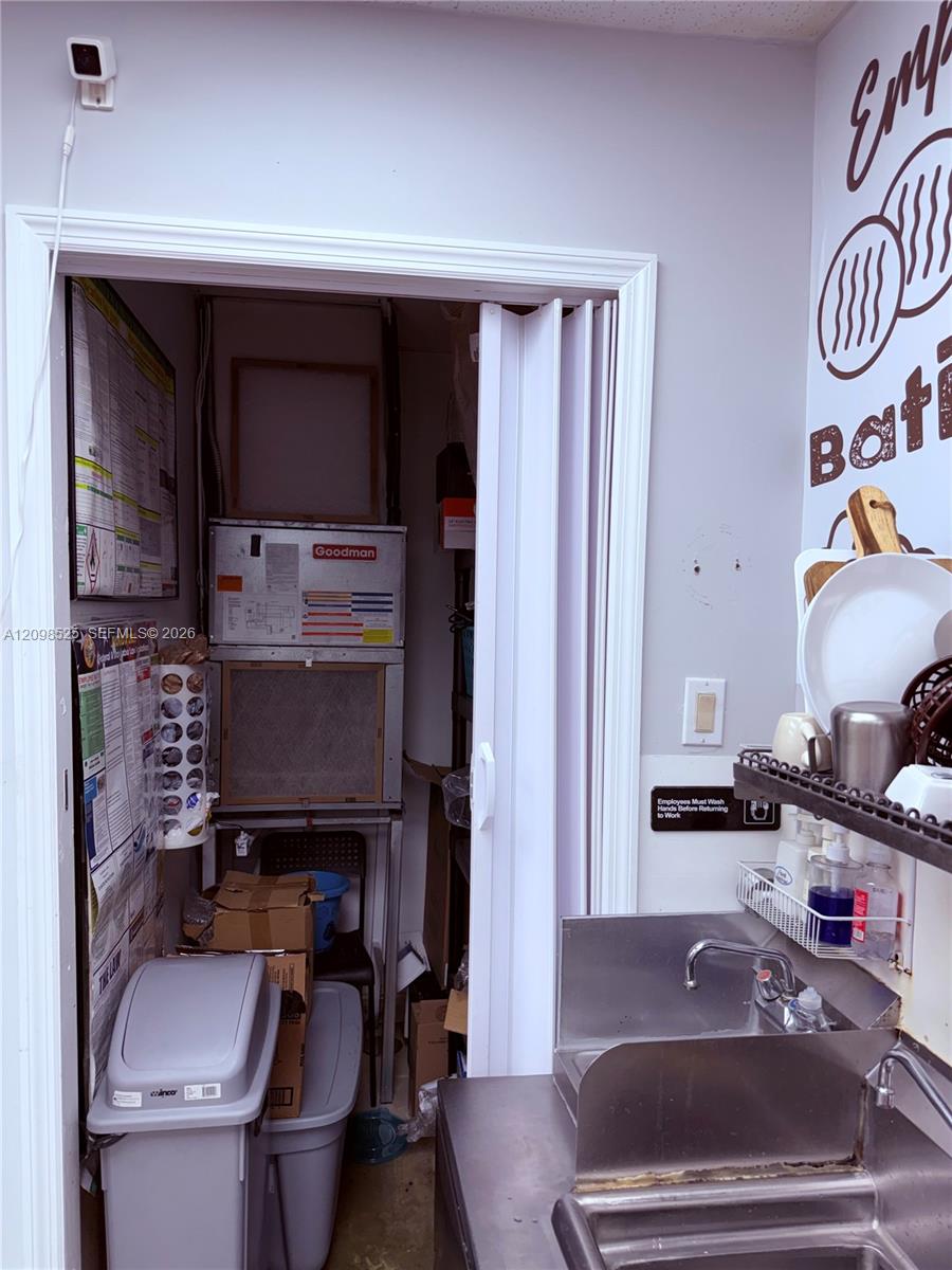 32 E 5th Street Property Photo 11