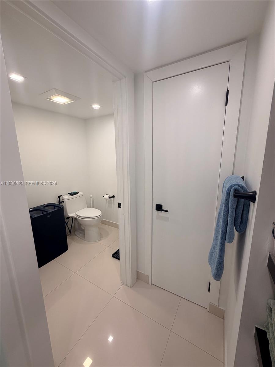 181 Crandon Boulevard 109 Property Photo 18