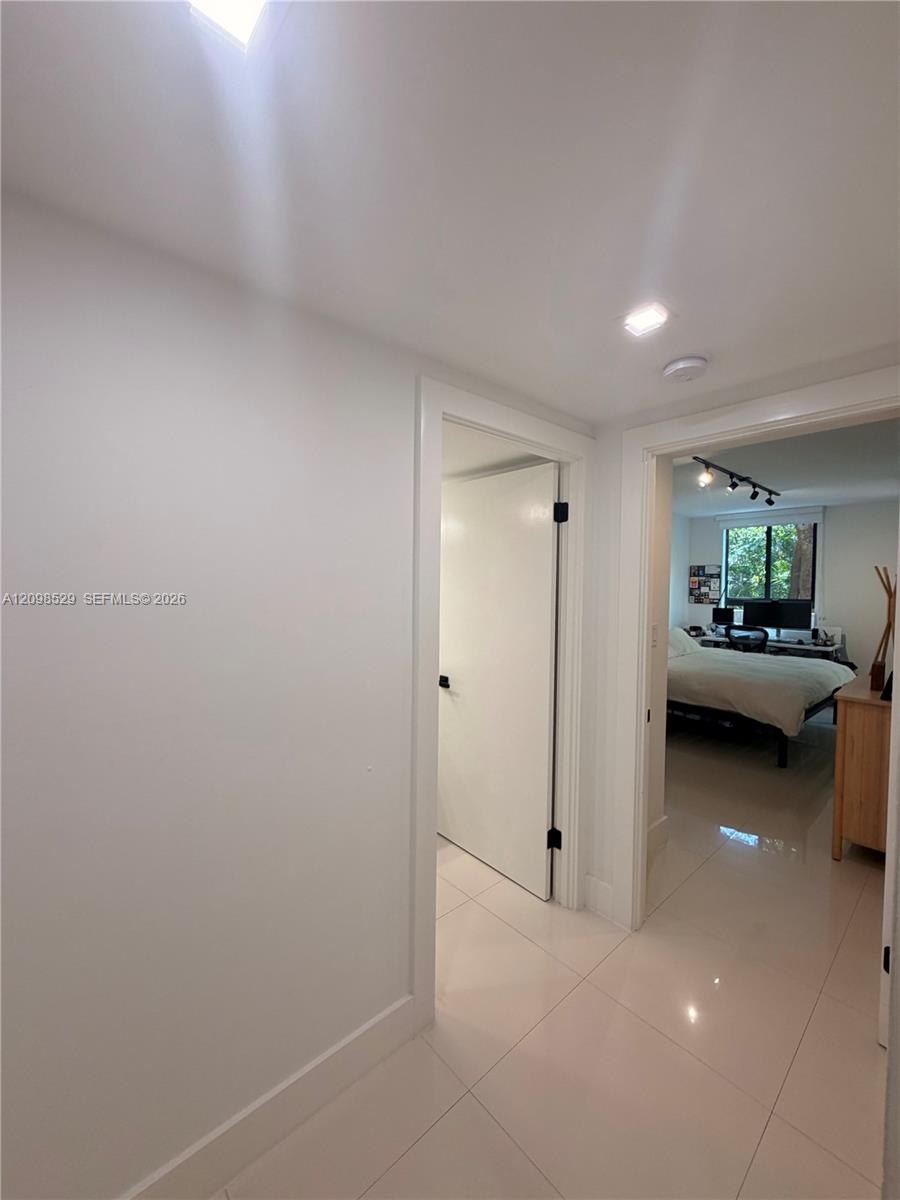 181 Crandon Boulevard 109 Property Photo 24