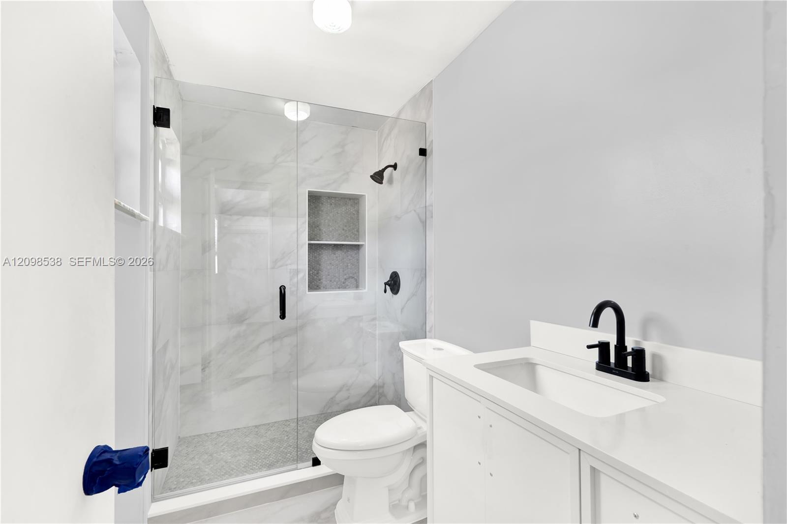 951 W 30th Street Property Photo 16