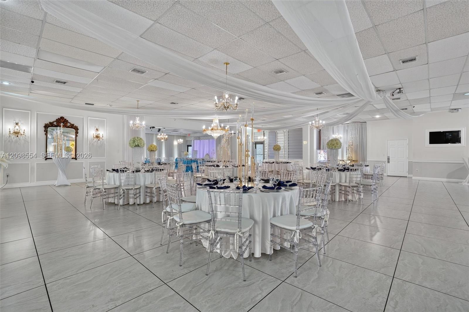 Banquet Hall Banquet Hall For Sale On Coral Way Property Photo 6