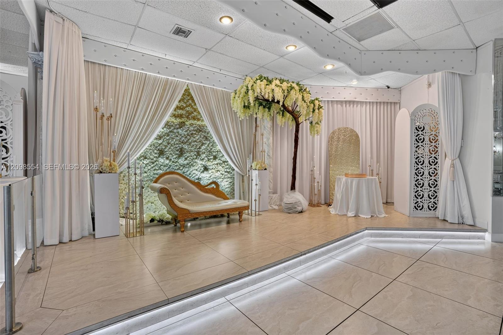 Banquet Hall Banquet Hall For Sale On Coral Way Property Photo 14