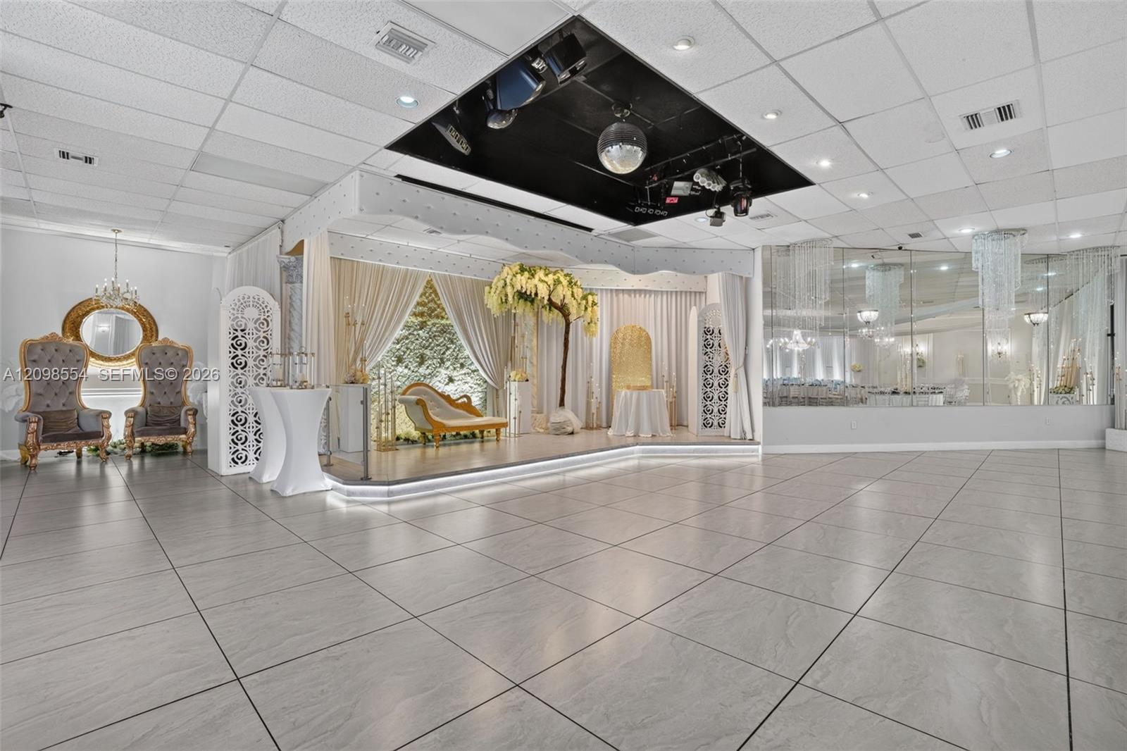 Banquet Hall Banquet Hall For Sale On Coral Way Property Photo 15