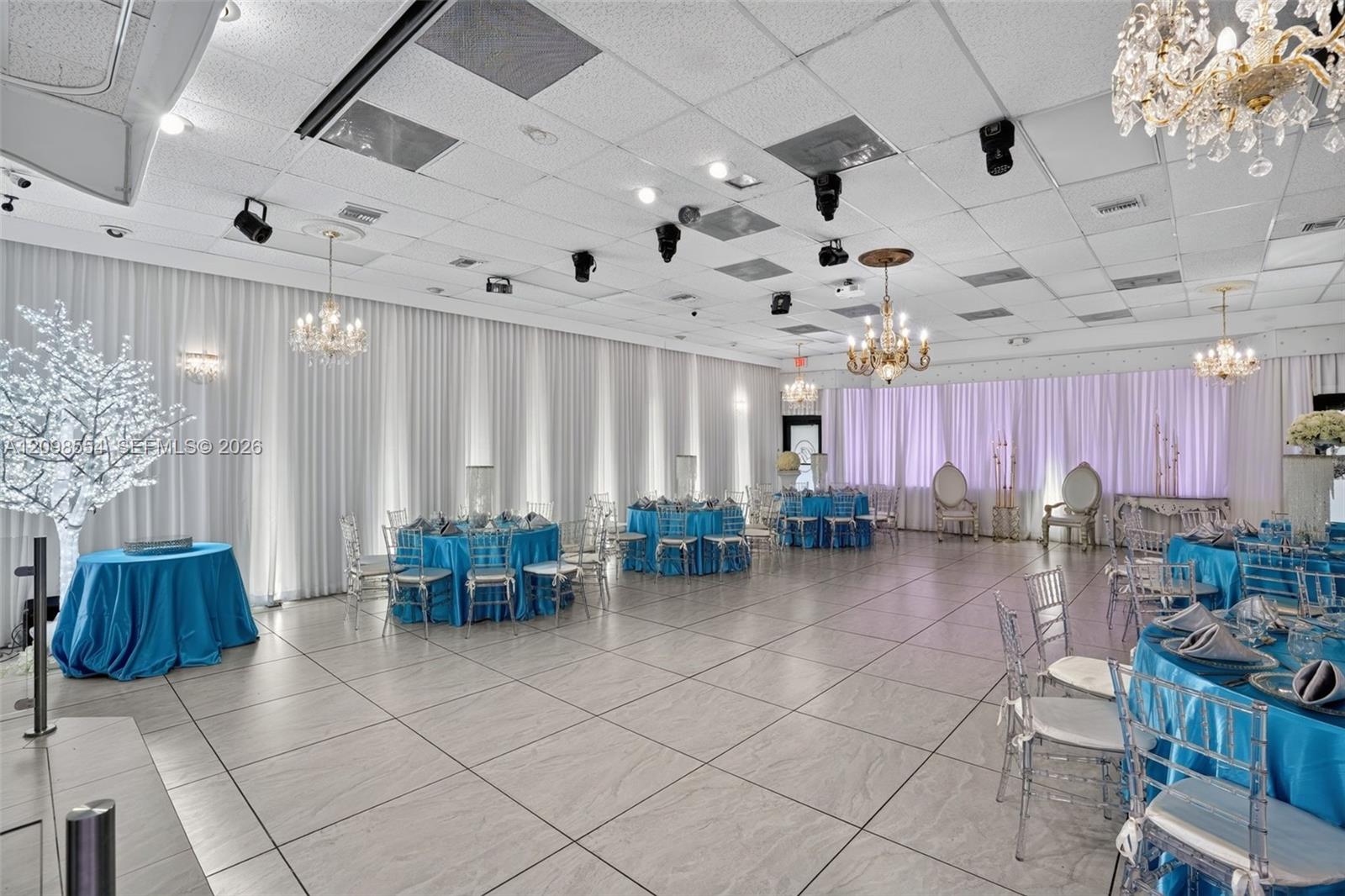 Banquet Hall Banquet Hall For Sale On Coral Way Property Photo 22