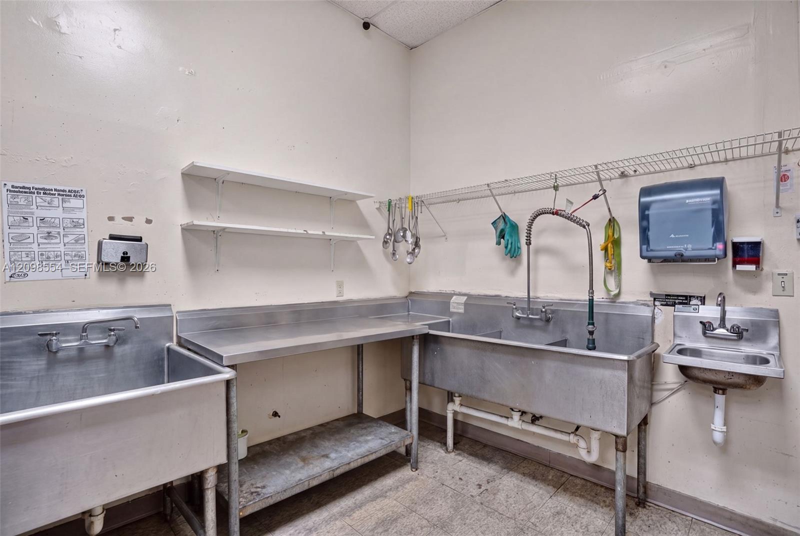 Banquet Hall Banquet Hall For Sale On Coral Way Property Photo 36