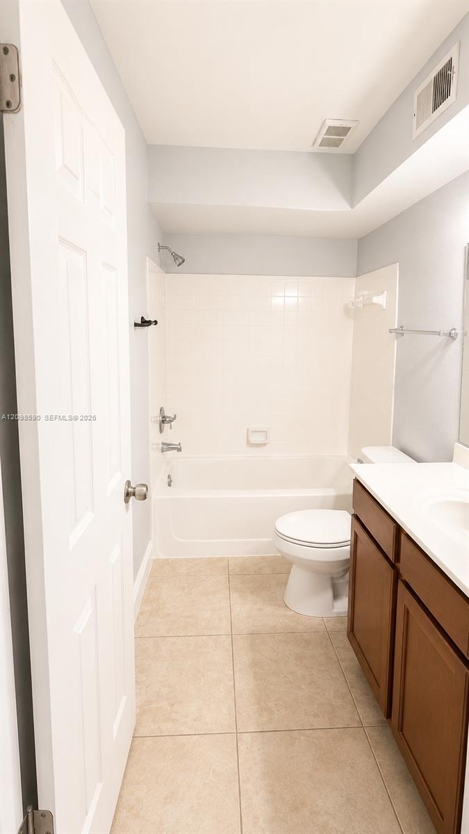 2986 S University Drive 8108 Property Photo 17