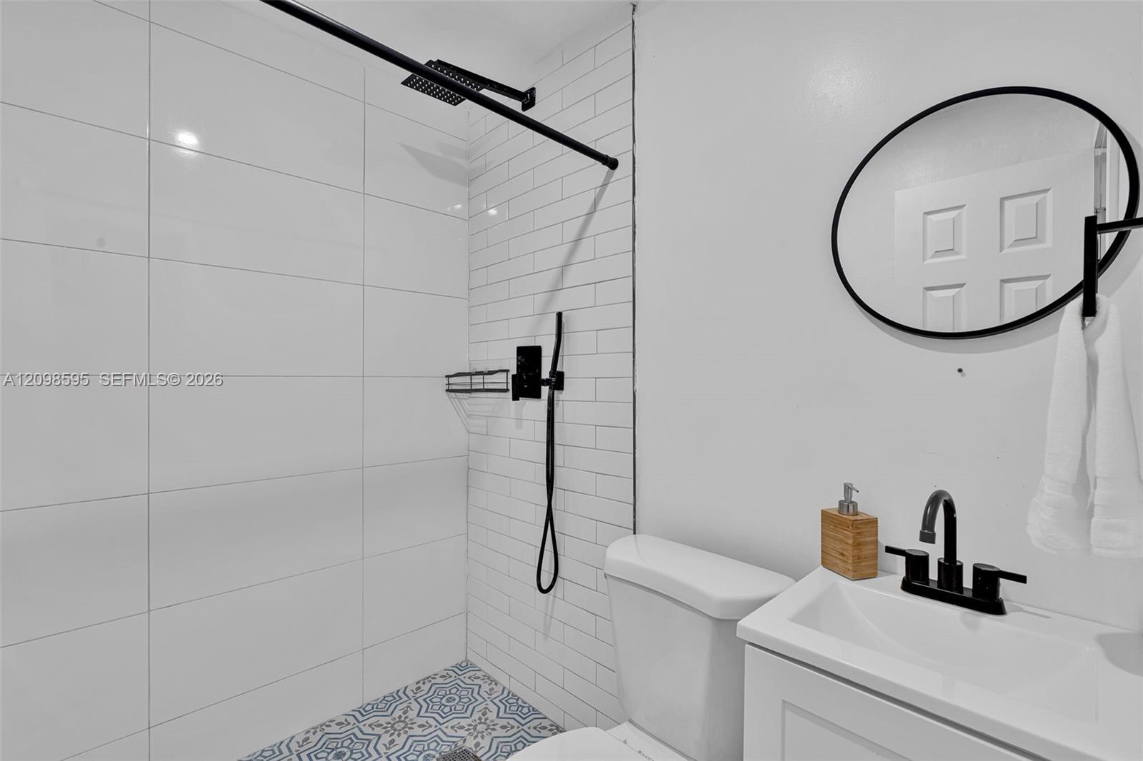 441 E Evanston Circle Property Photo 29