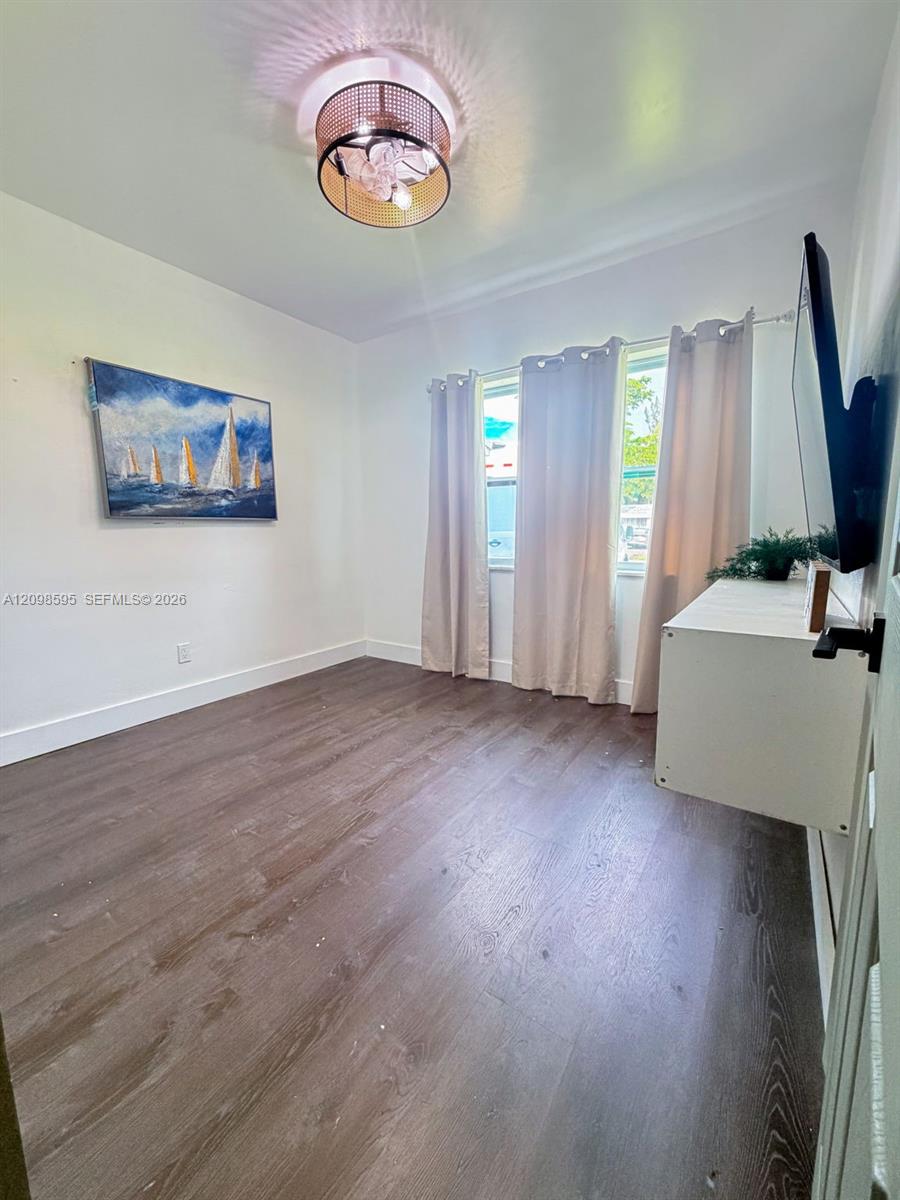 441 E Evanston Circle Property Photo 30