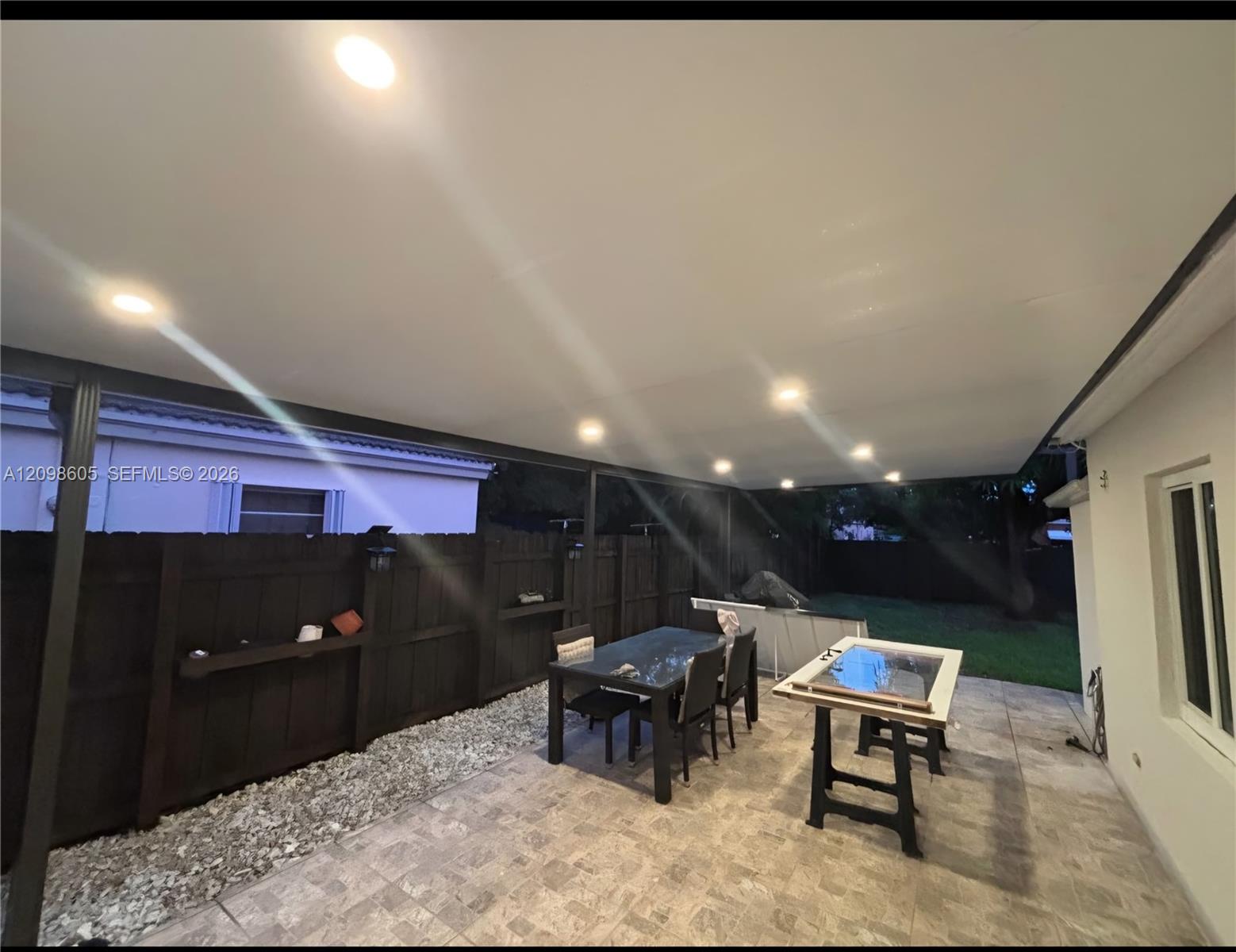 A12098605 Property Photo 8