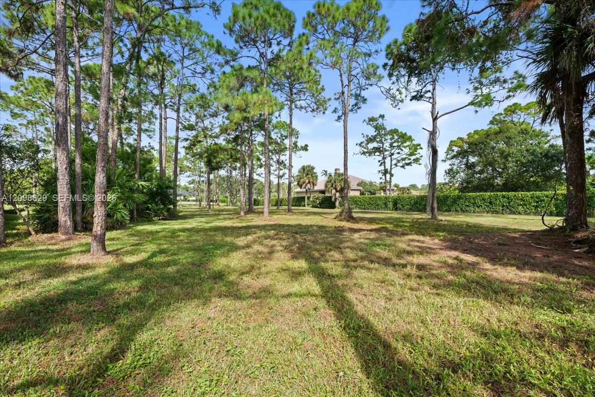 18883 Se Old Trail Drive W Property Photo 17