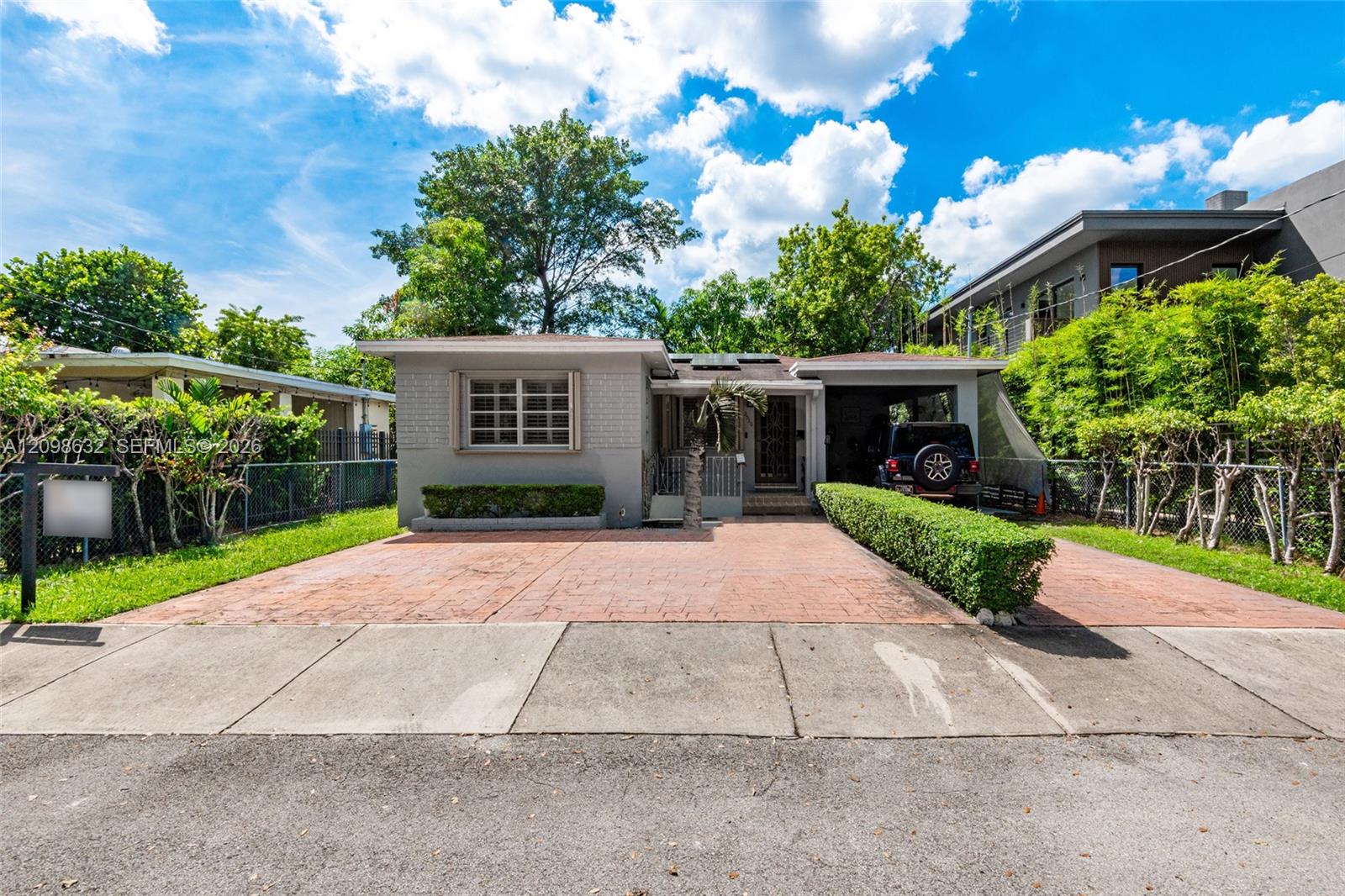 3530 Oak Avenue Property Photo 1