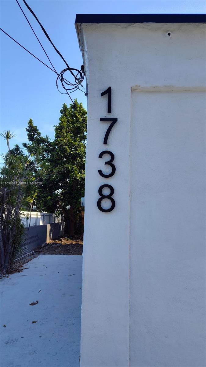 1738 Nw 67th Street Property Photo 8