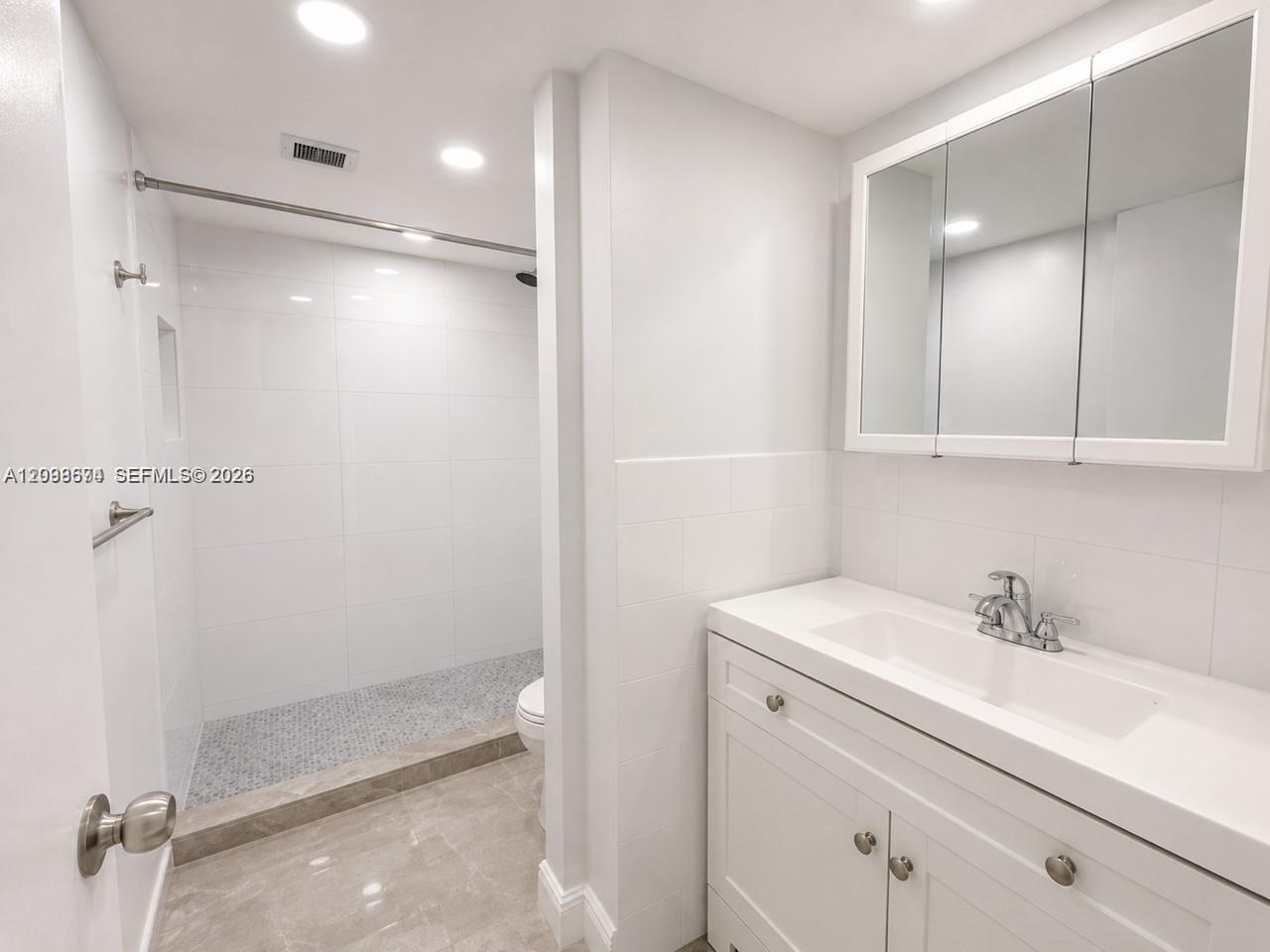 10801 Sw 109th Court D103 Property Photo 13
