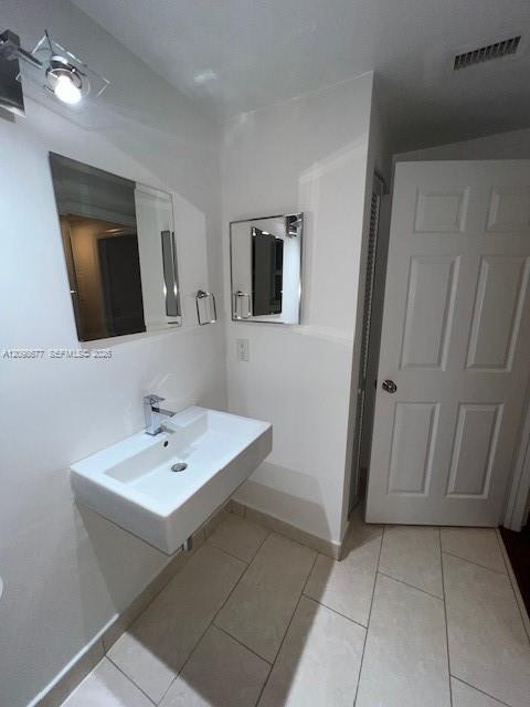 2360 E Preserve Way 208 Property Photo 16