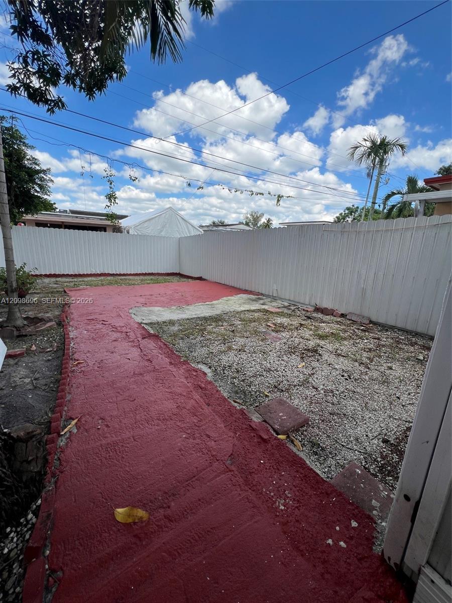 69 E 50th Place Property Photo 19