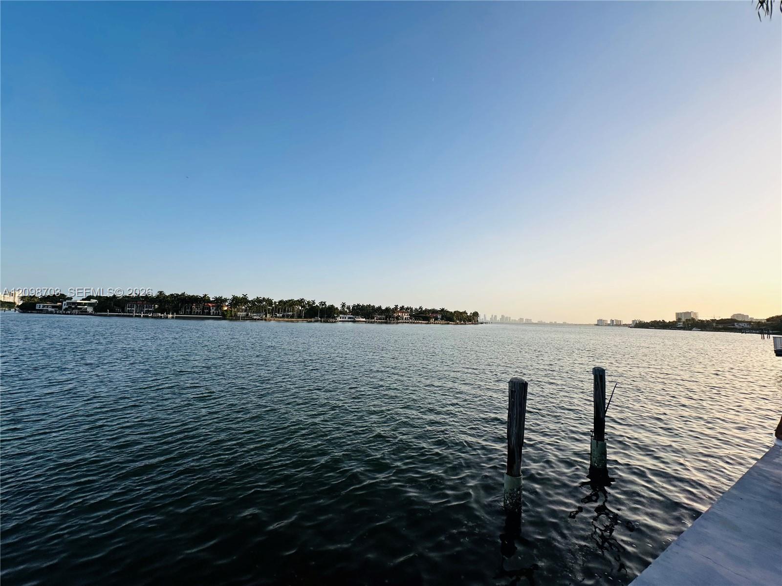 950 Bay Drive 7 Property Photo 20