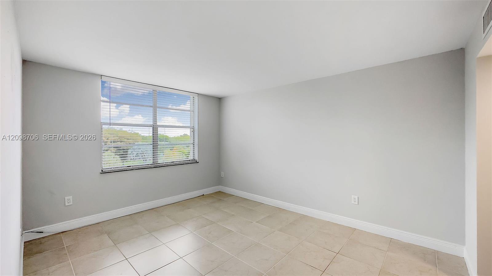 13120 Sw 92nd Avenue B-412 Property Photo 8