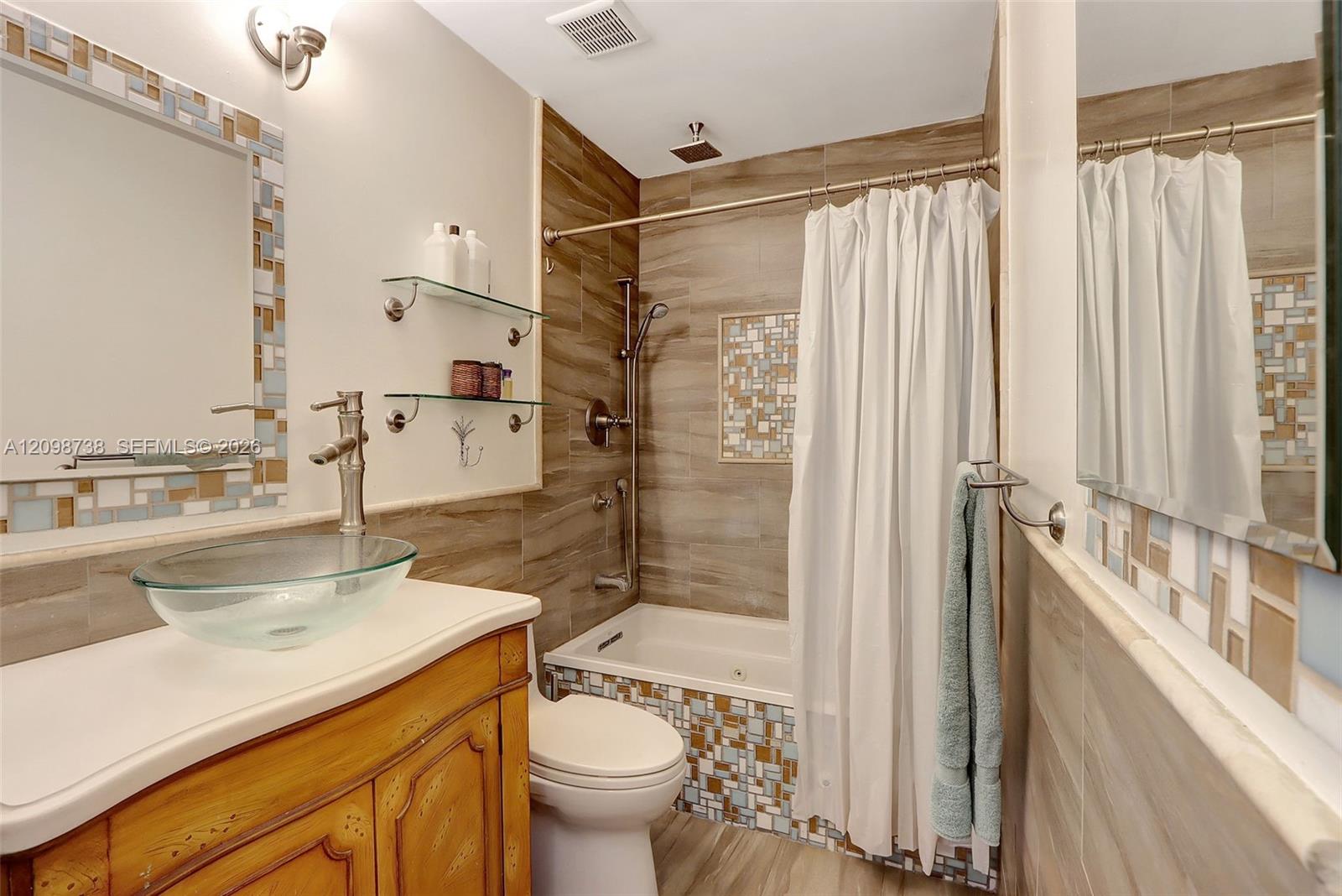 9209 Sw 136th St Circle Property Photo 13